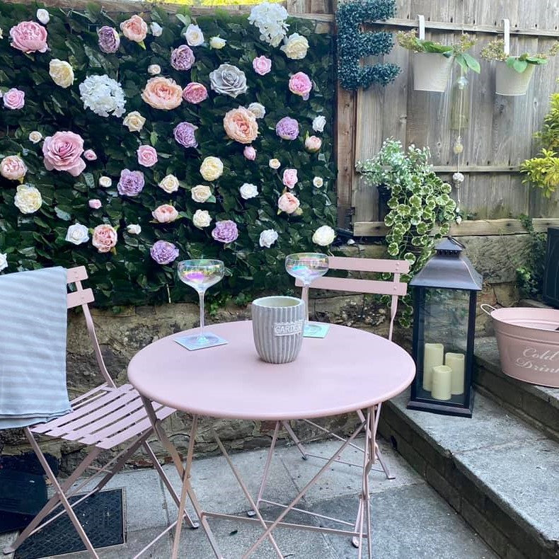 Puuterinen_pinkki_Dusky_Blush_Frenchic_Paint_Finland