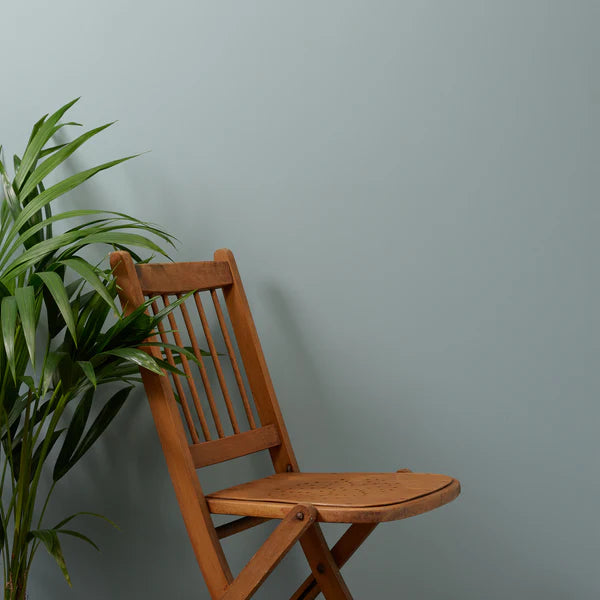 Scotch Mist-sininen Frenchic maali.