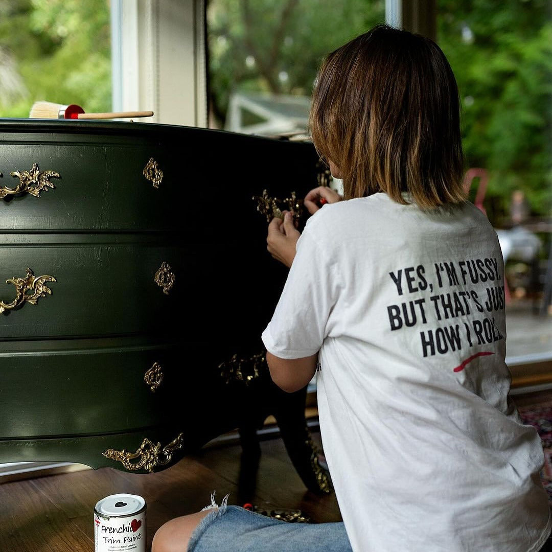 TFB- lyhythihainen T-paita - Sille tarkemmalle maalarille-Frenchic Paint Finland