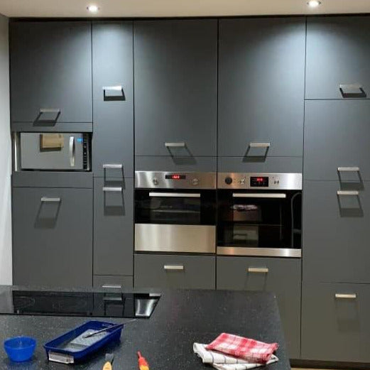 Harmaa Frenchic maali Al Fresco Smudge Frenchic Paint Finland.