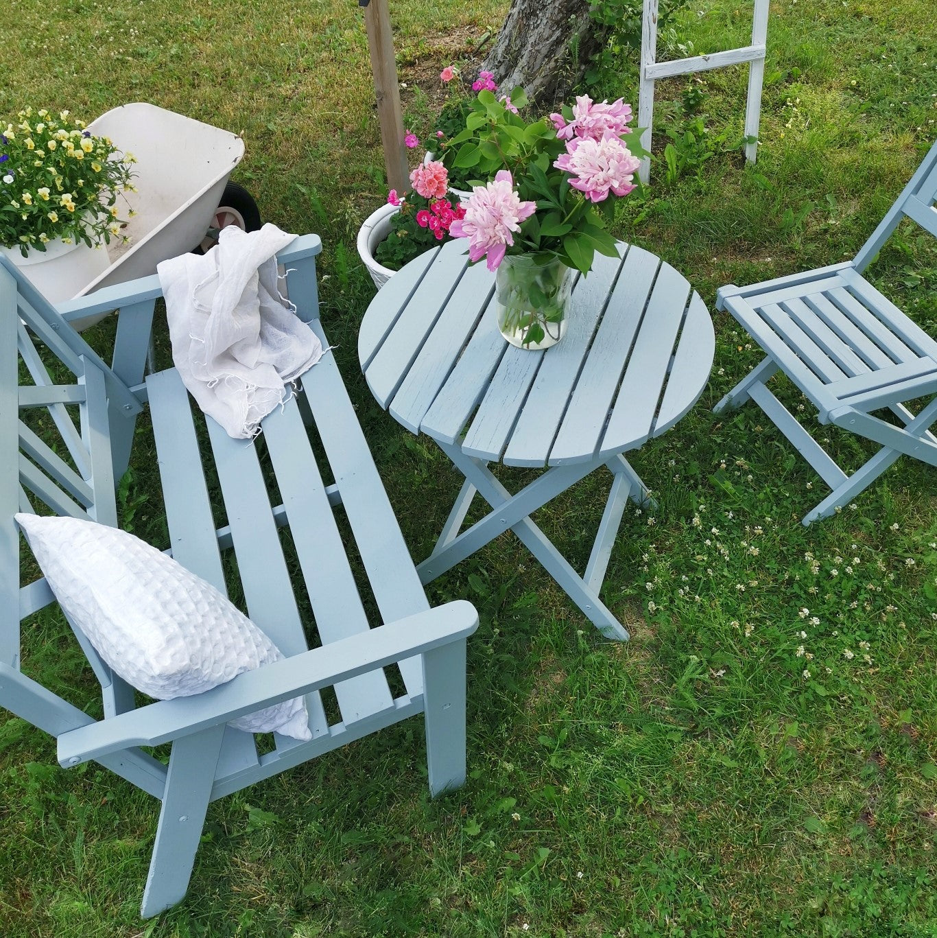 Al_Fresco_Frenchic_maalisarja_puutarhakalusteiden_maalaukseen_Duckling_2