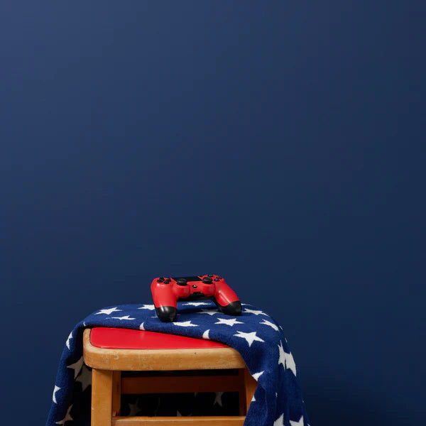 Farkunsininen Hornblower Frenchic maali. 