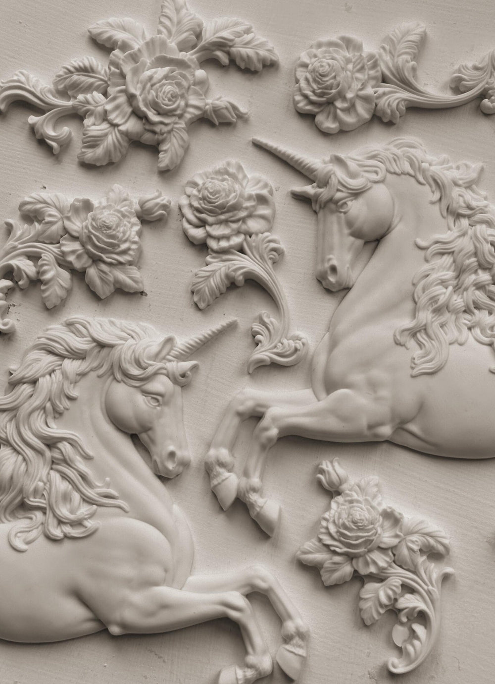 Unicorns-silikonimuotti-Frenchic Paint Finland
