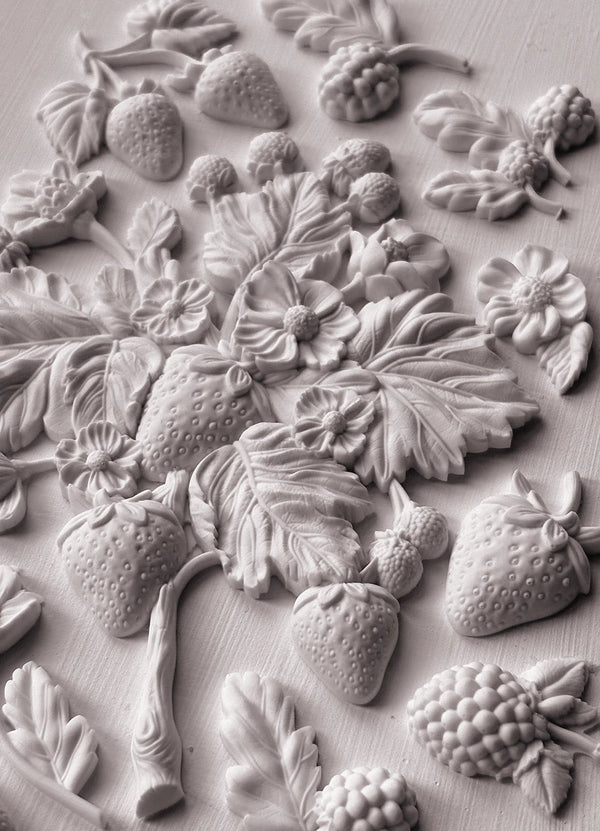 Wild Berries -silikonimuotti-Frenchic Paint Finland