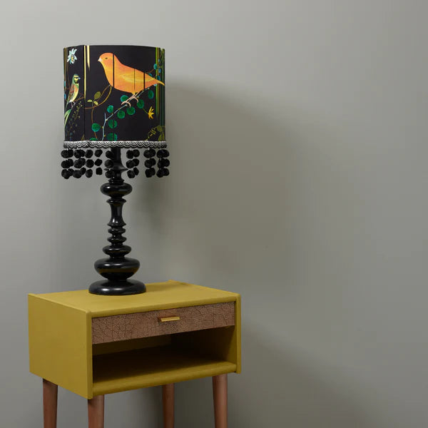 Spitfire-harmaa Frenchic maali.