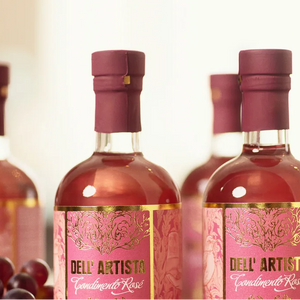 Rose on täydellinen balsamico salaatteihin, mozzarellan, mansikoiden, melonin ja grillattujen vihannesten päälle ripoteltavaksi tai elegantiksi viimeistelyksi kalalle ja kanalle. Sopii erinomaisesti myös juustojen ja jälkiruokien kanssa, tarjoten odottamattoman ja ylellisen makuelämyksen.