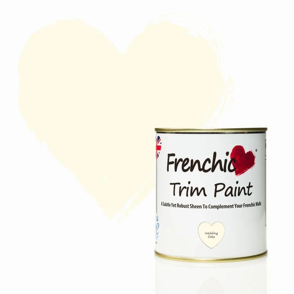 Kellastumaton valkoinen kaluste- ja listamaali Wedding Cake  500ml Trim paint sarjasta. 