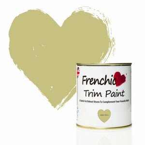 Tämä raikas vihreä Trim Paint, Apple Barn- väri, on on raikas ja ilmava, mutta silti hillitty ja ajaton. Hienovarainen limen sävy tekee sävystä valoisan